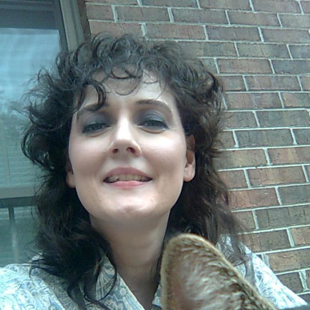 Meet your Posher, Angeline